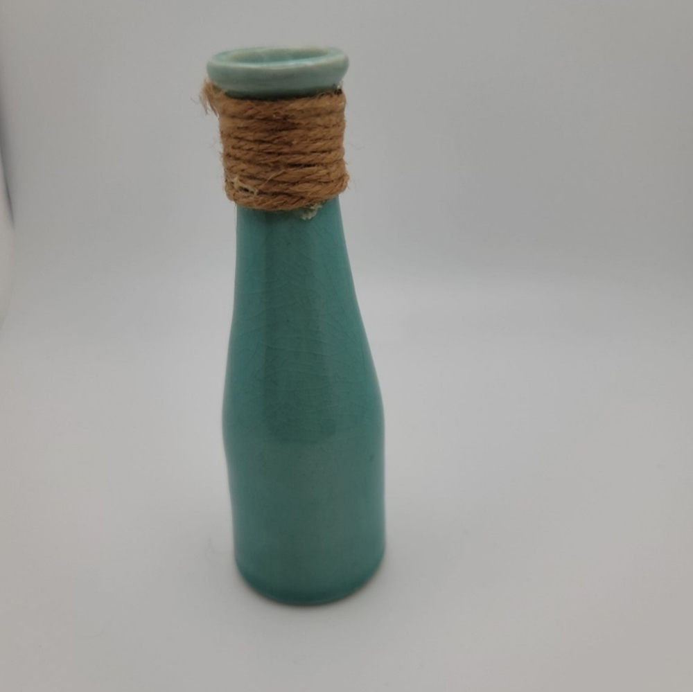 Turquoise mini Vases - Picture 9 of 12